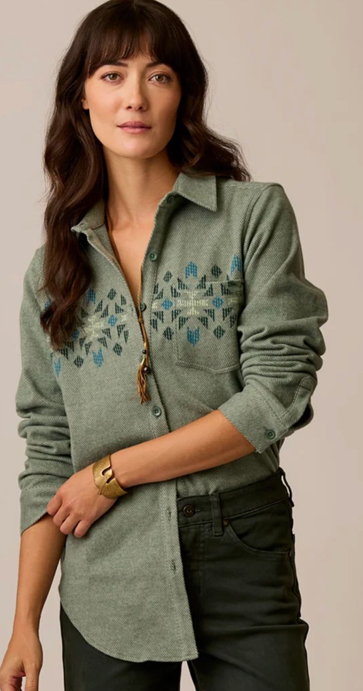 Carve Designs W's Fairbanks Supersoft Shirt