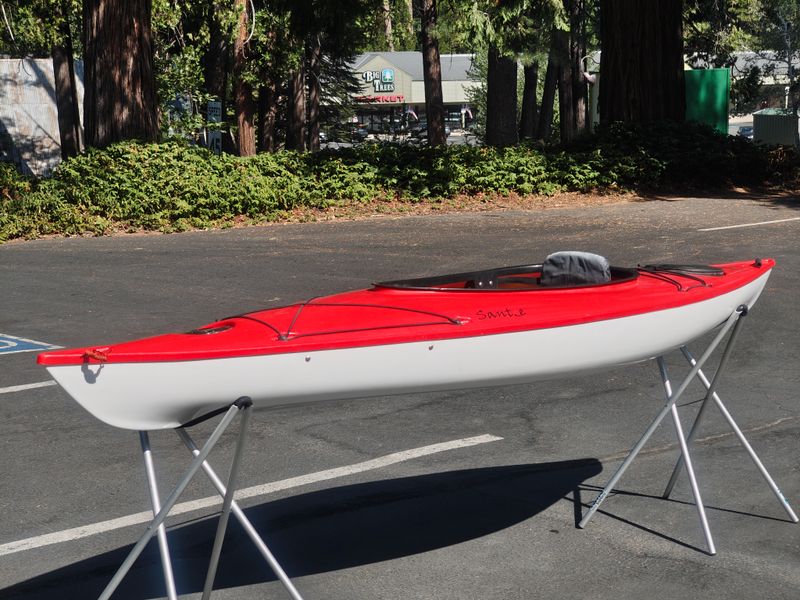 HURRICANE Santee 100 Red (USED)
