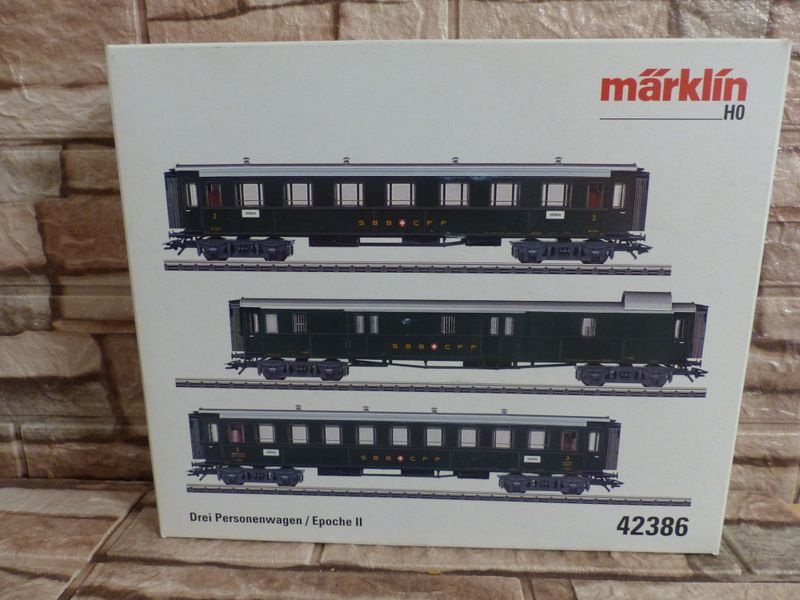 Märklin 42386 H0 Drei Personenwagen der SBB