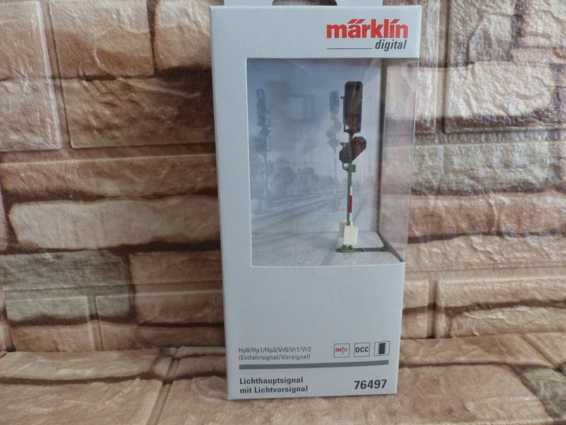 Märklin 76497 H0 Lichthauptsignal mit Lichtvorsignal mfx