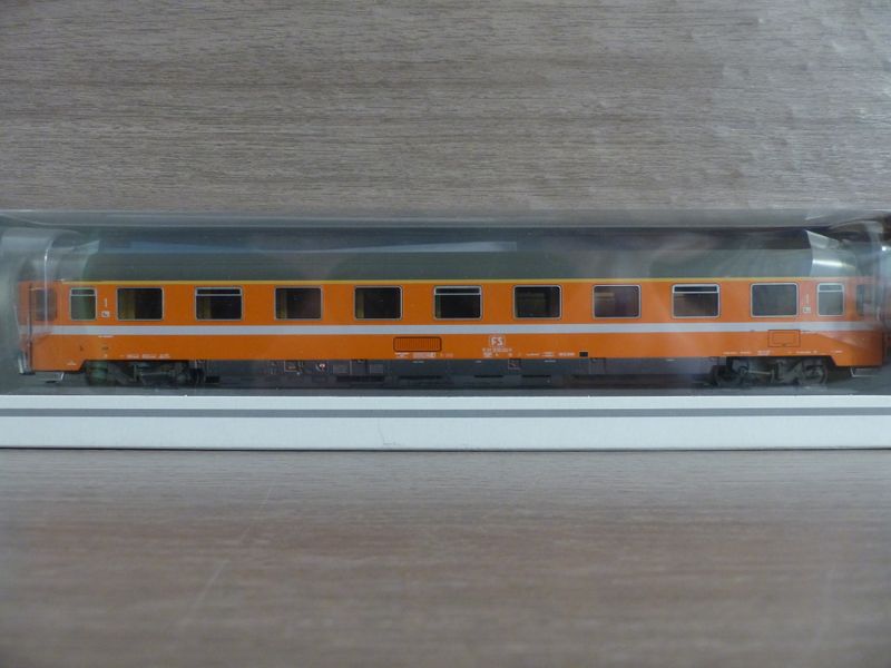 Märklin H0 42911 Personenwagen Eurofima der FS 1. Klasse
