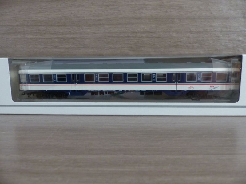 Märklin 43827 H0 Personenwagen 2. Klasse der TRI zu 39111
