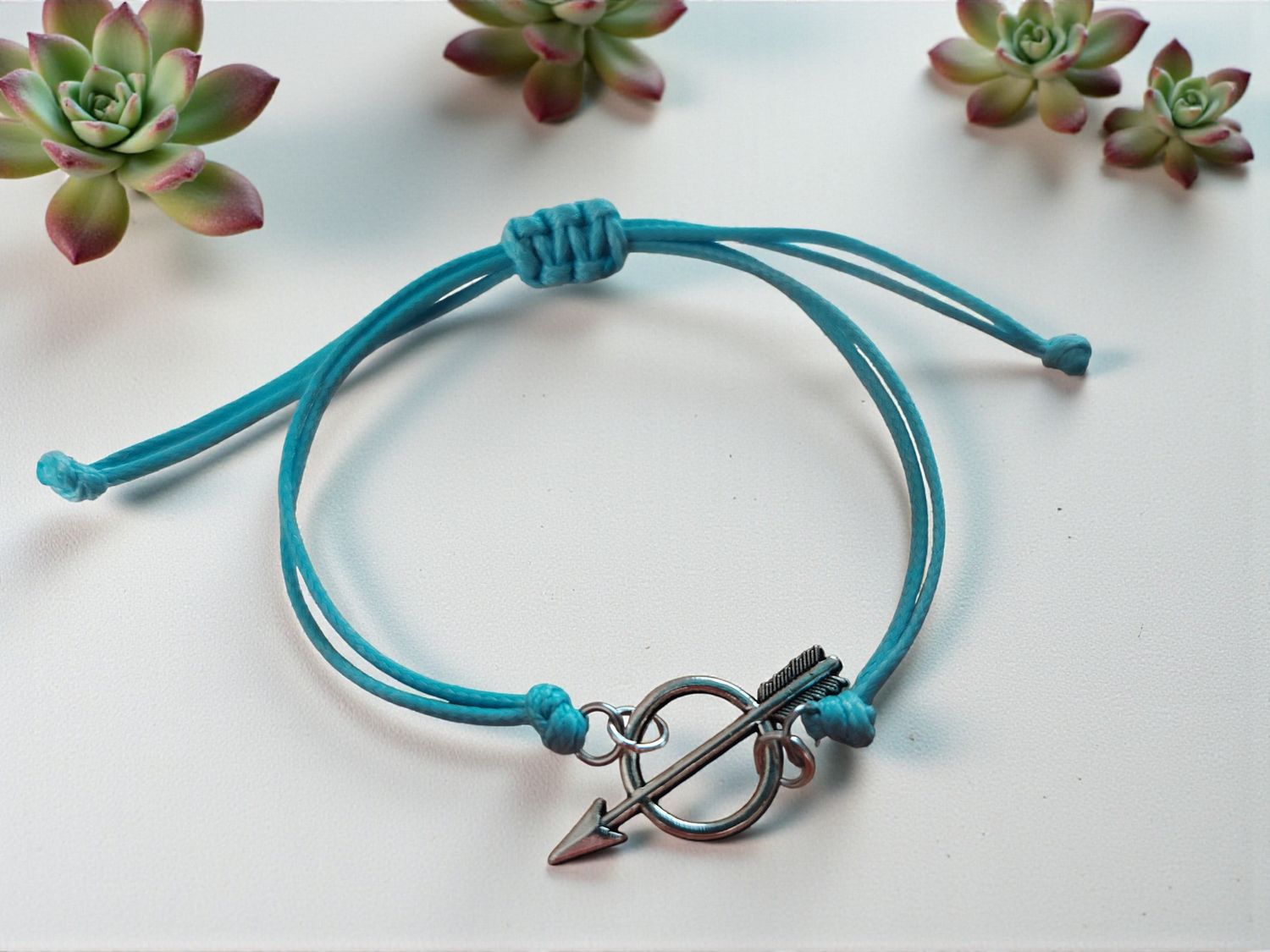 Bracelets Cercle &amp; Flèche – Cordon réglable