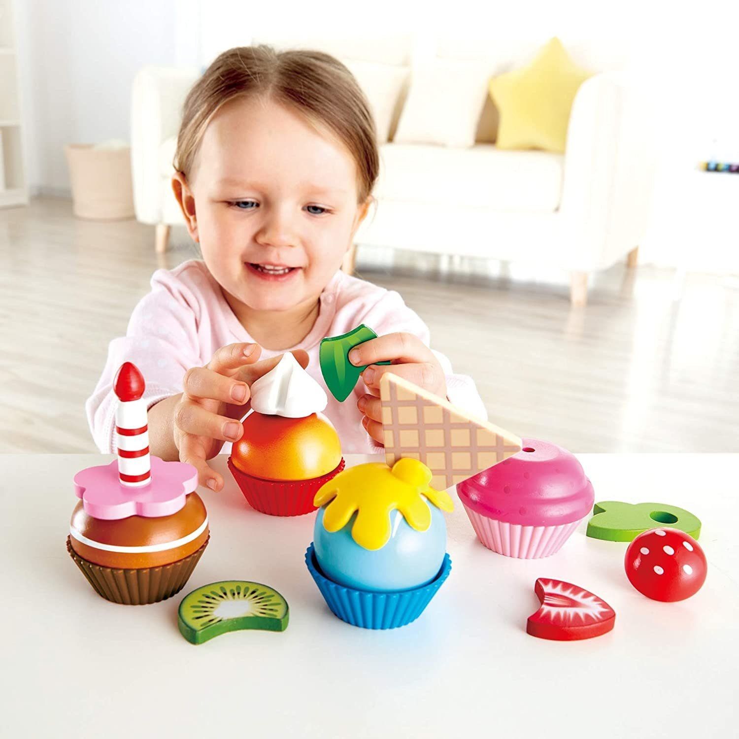 Hape Play Food Cupcakes