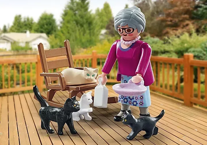 Playmobil Special Plus Granny with Cats