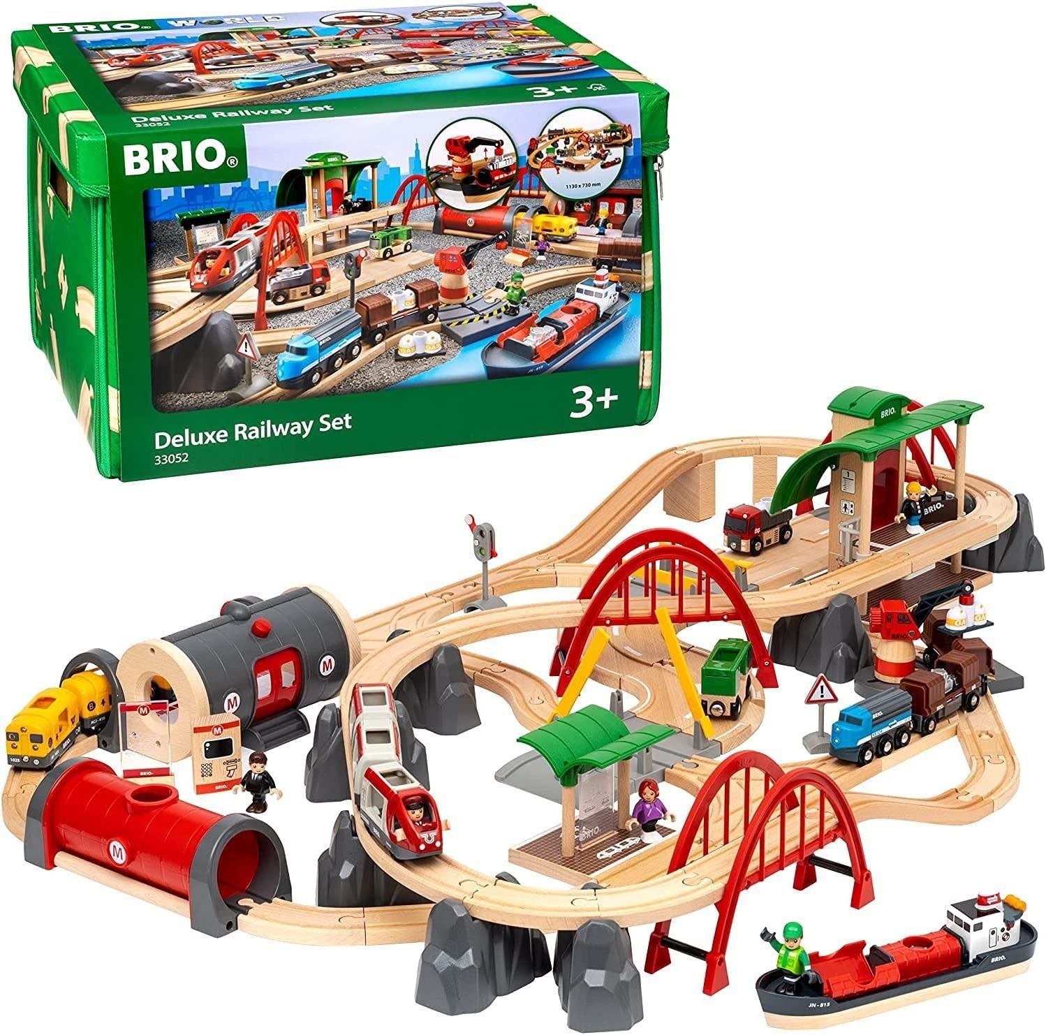 Brio Deluxe Railway Train Set
