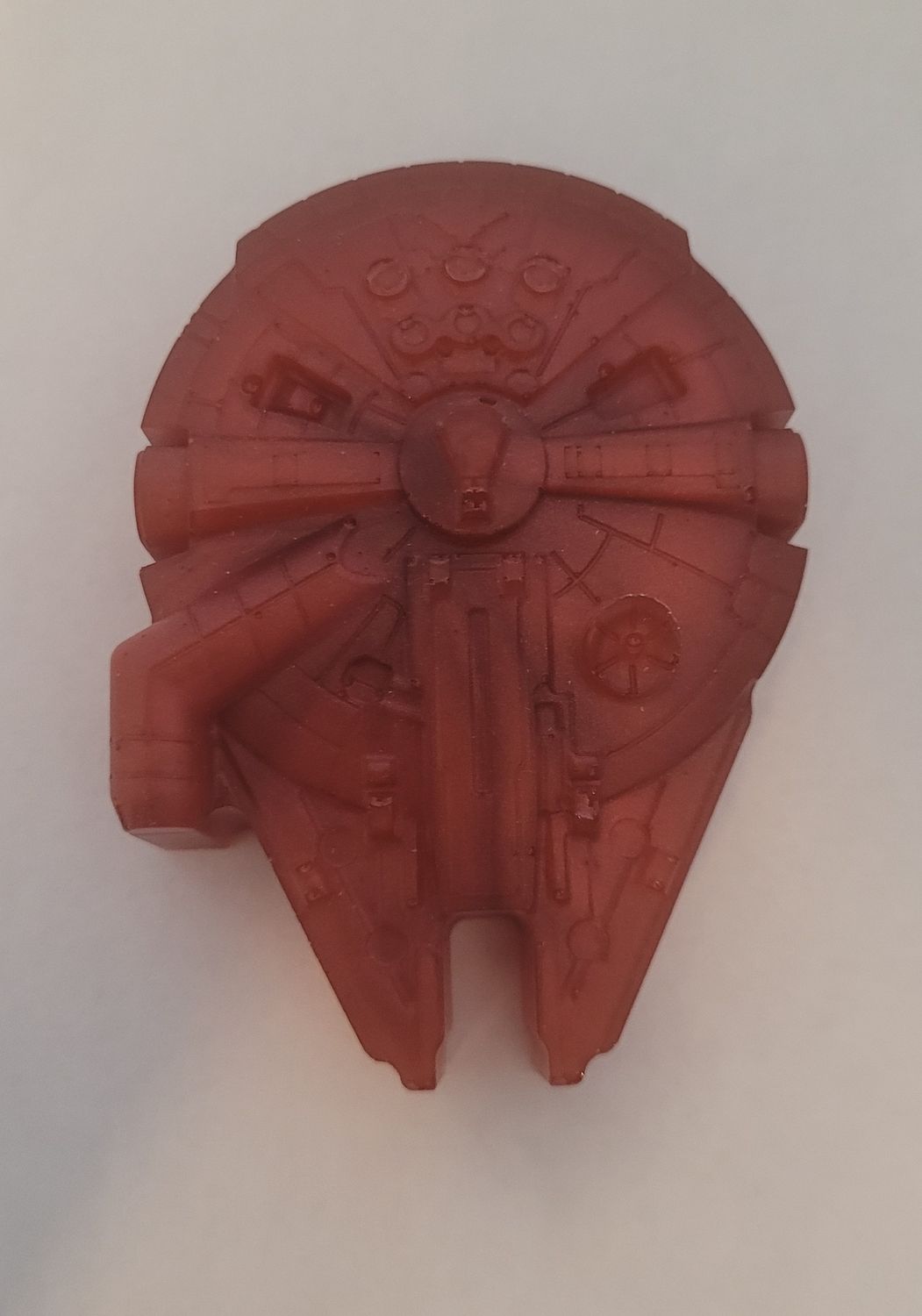 MILLENNIUM FALCON COLLECTIBLE