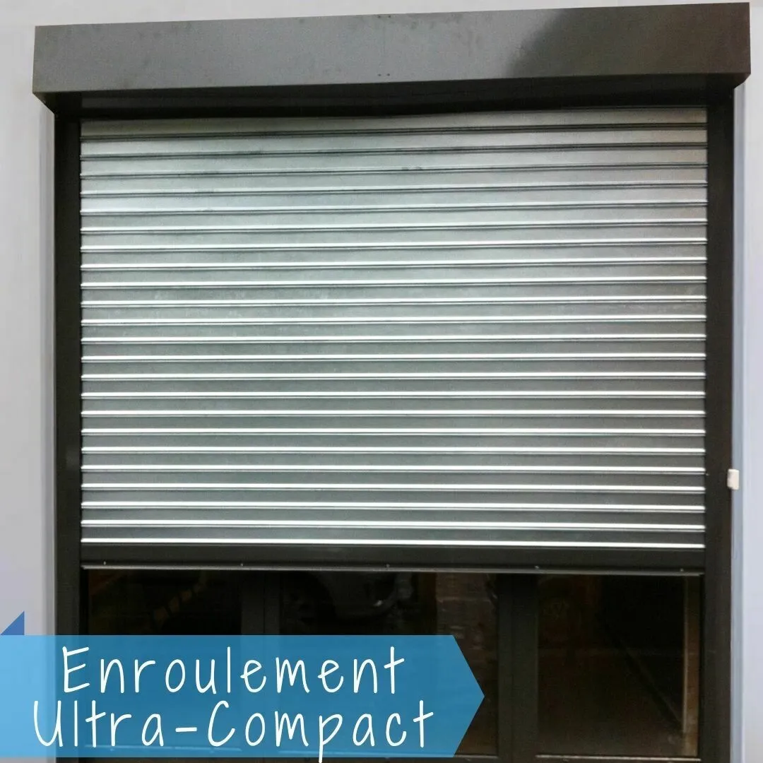 rideau métallique compact lames plaines D70