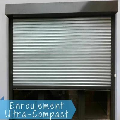 rideau métallique compact lames plaines D70