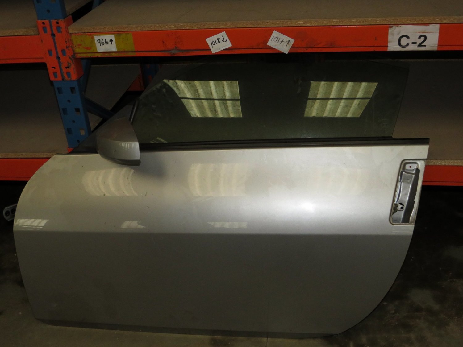 Nissan 350z Passenger Door with Glass Motor and Mirror