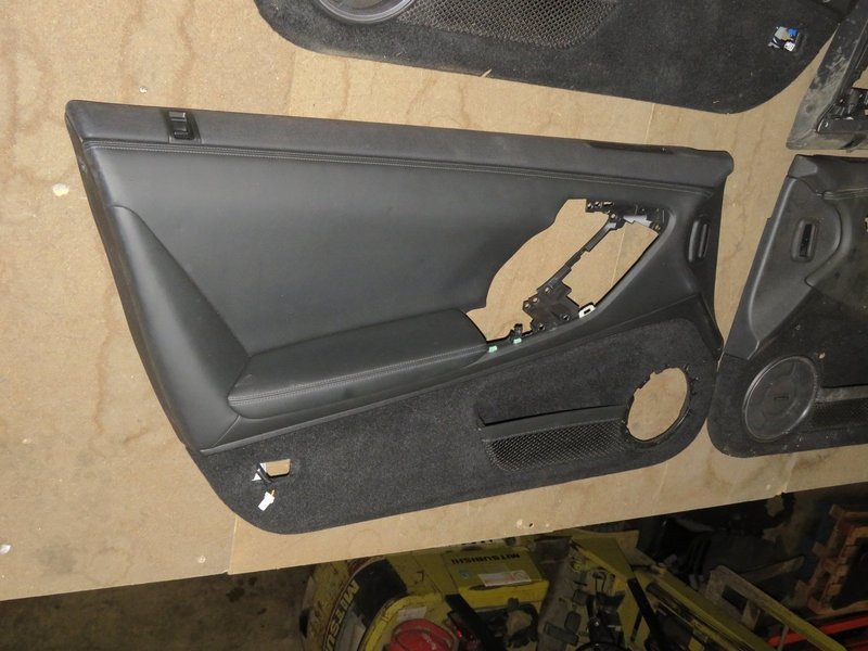 Nissan GTR R35 Passenger Door Card