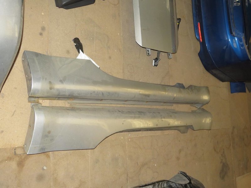 Nissan 350Z Pair of Side Skirts