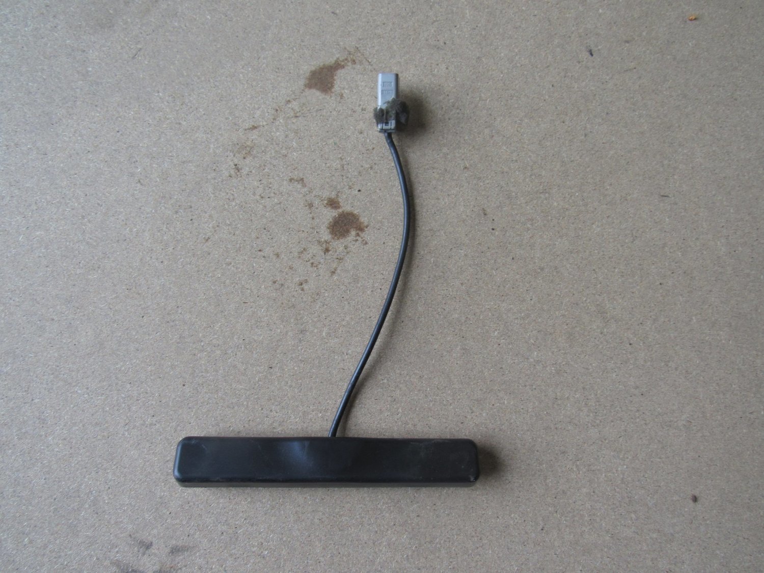 Nissan 350z 2004 Sensor Possibly for the Alarm