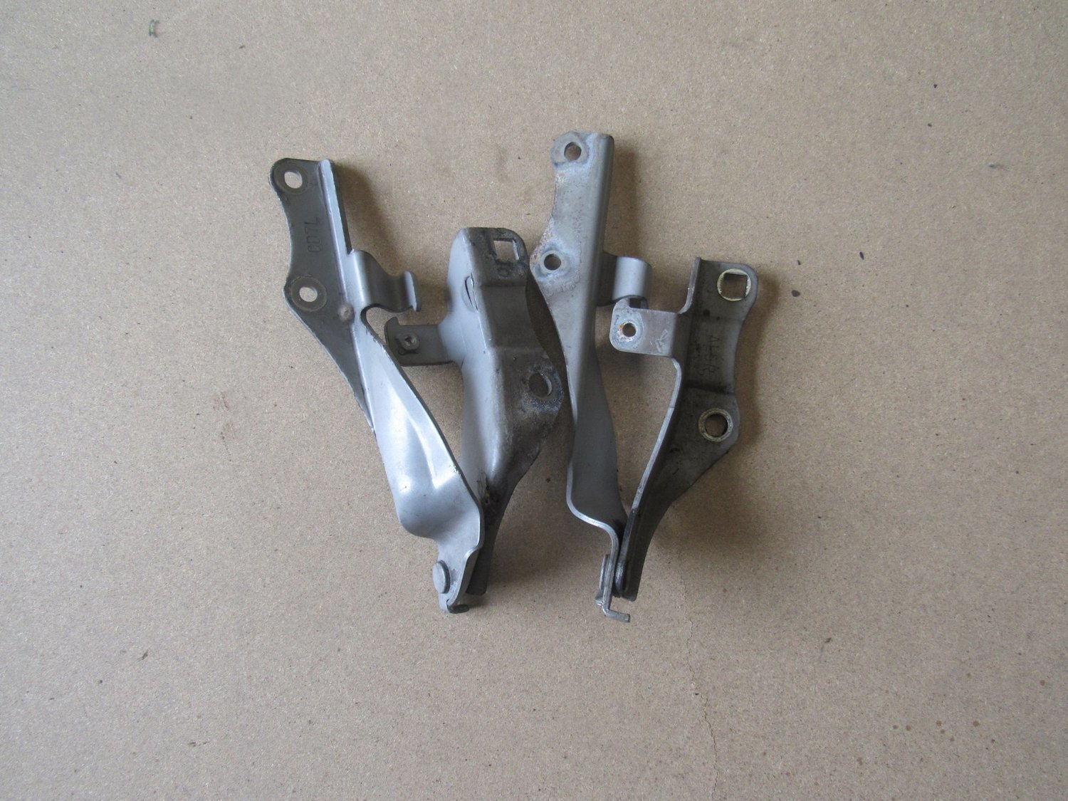 Nissan 350z 2004  A Pair of Bonnet Hinges
