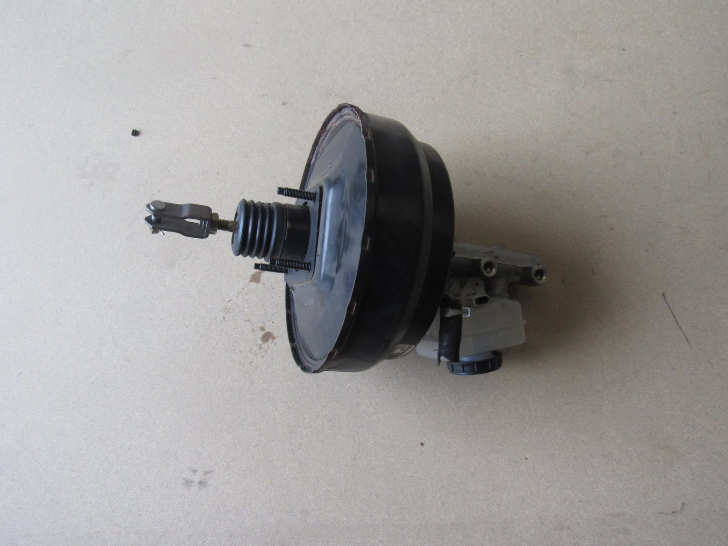 Nissan 350z 2004  Break Master Servo Unit