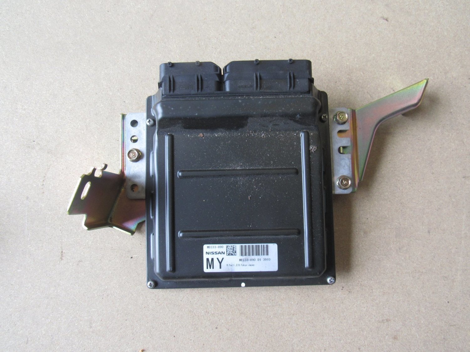 Nissan 350z 2004  Engine Management ECU