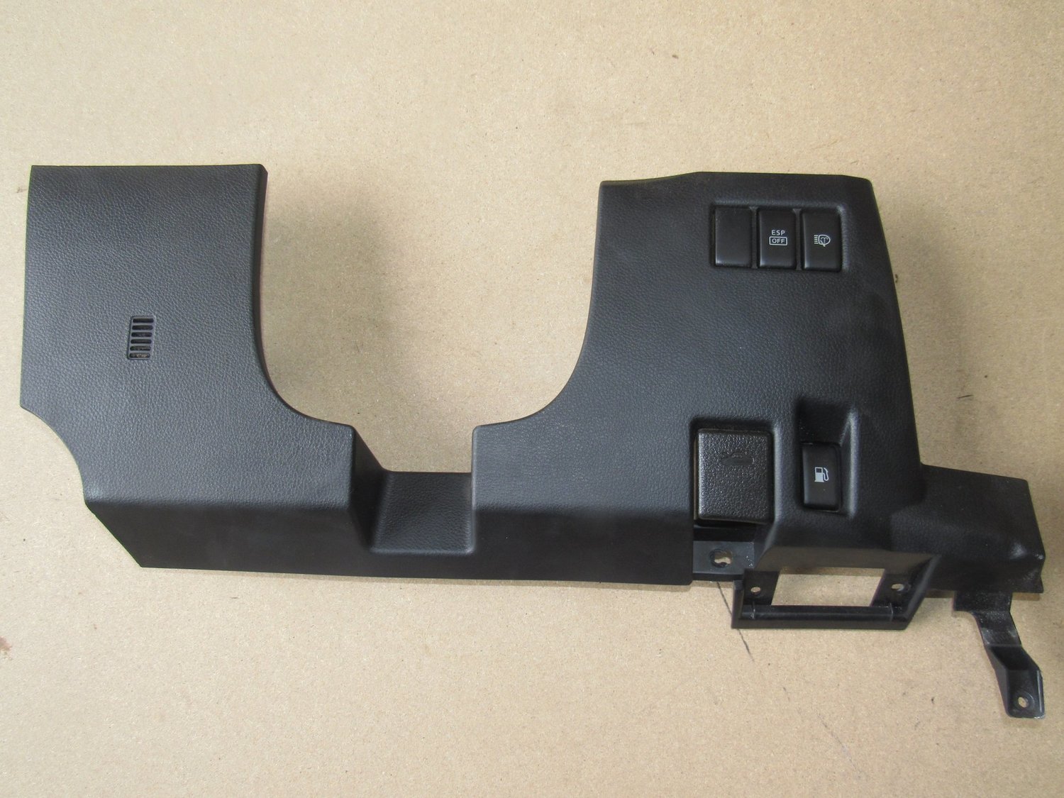 Nissan 350z 2004  Drivers Side Lower Dash Trim