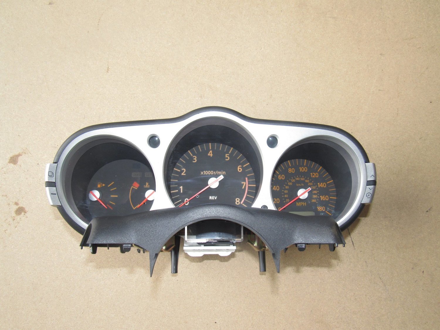 Nissan 350z 2004  Set of Clocks Clusters