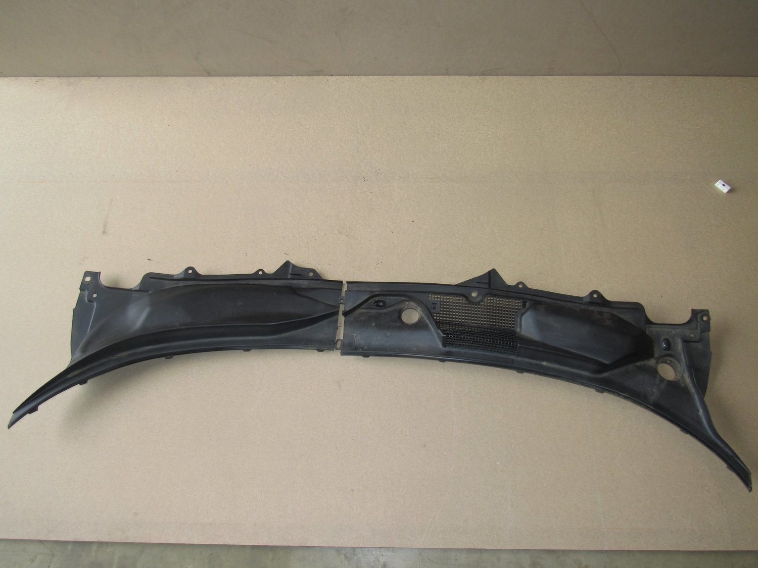 Nissan 350z 2004 Windscreen Scuttle Panel