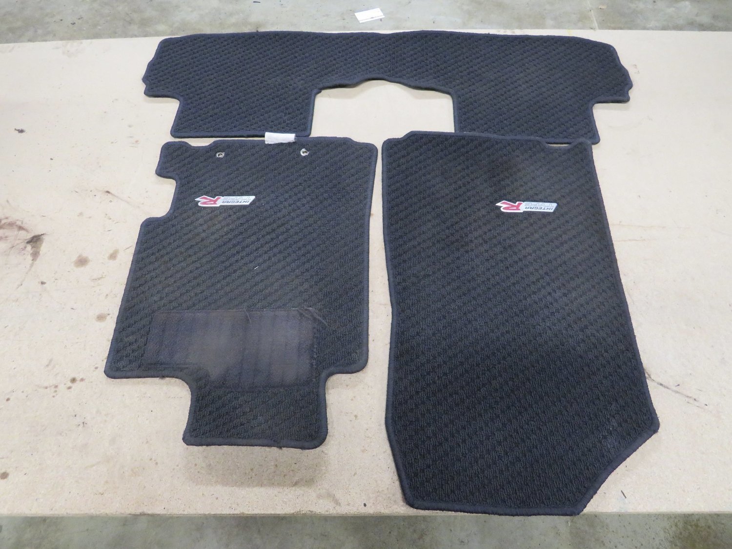Honda Integra Type R DC5  A Set of Black Mats