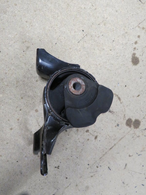 Civic Type R EP3  Gearbox end Mount