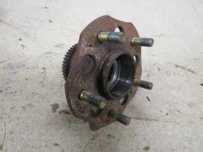 Honda Civic Type R EP3 Rear Hub fits Both Sides Complete with Bearing