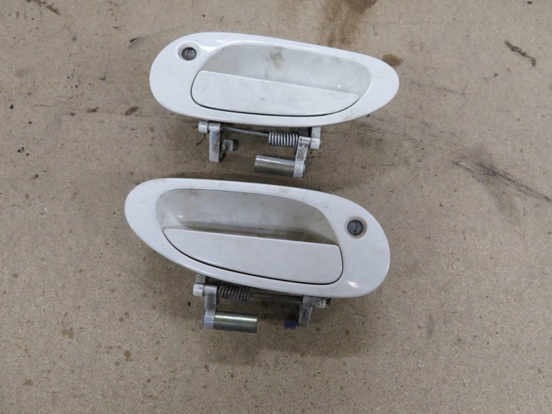 Honda Integra Type R DC5  Pair of White Door Handel's