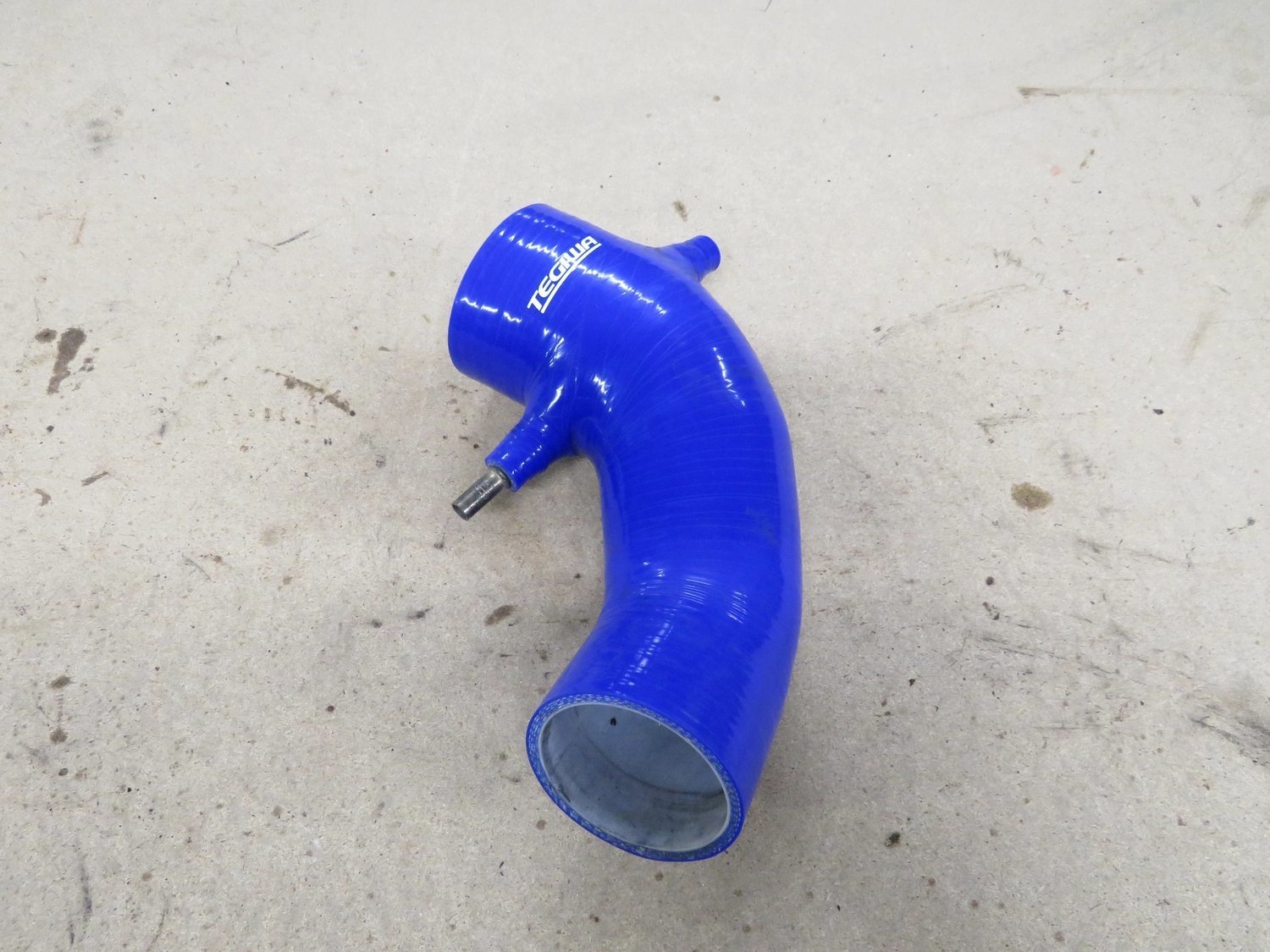 Honda Integra Type R DC5    Tegiwa New blue Induction Pipe never Used