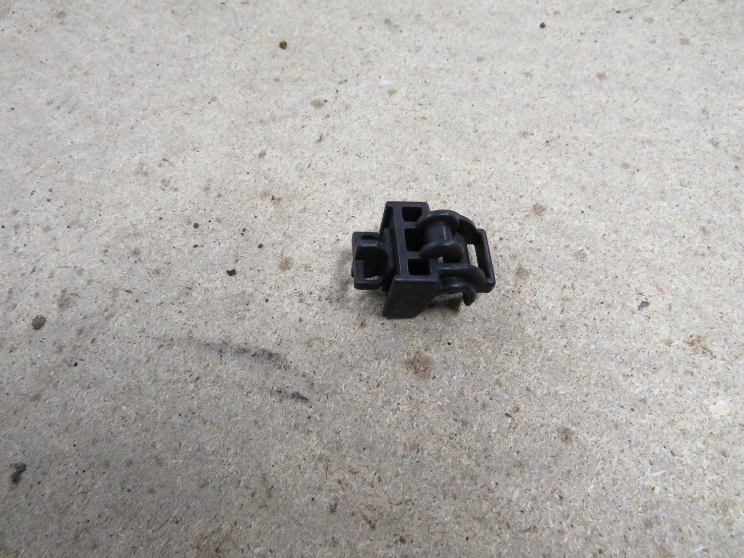 Honda Integra Type R DC5    Bonnet Stay Support Rod Holder Clip