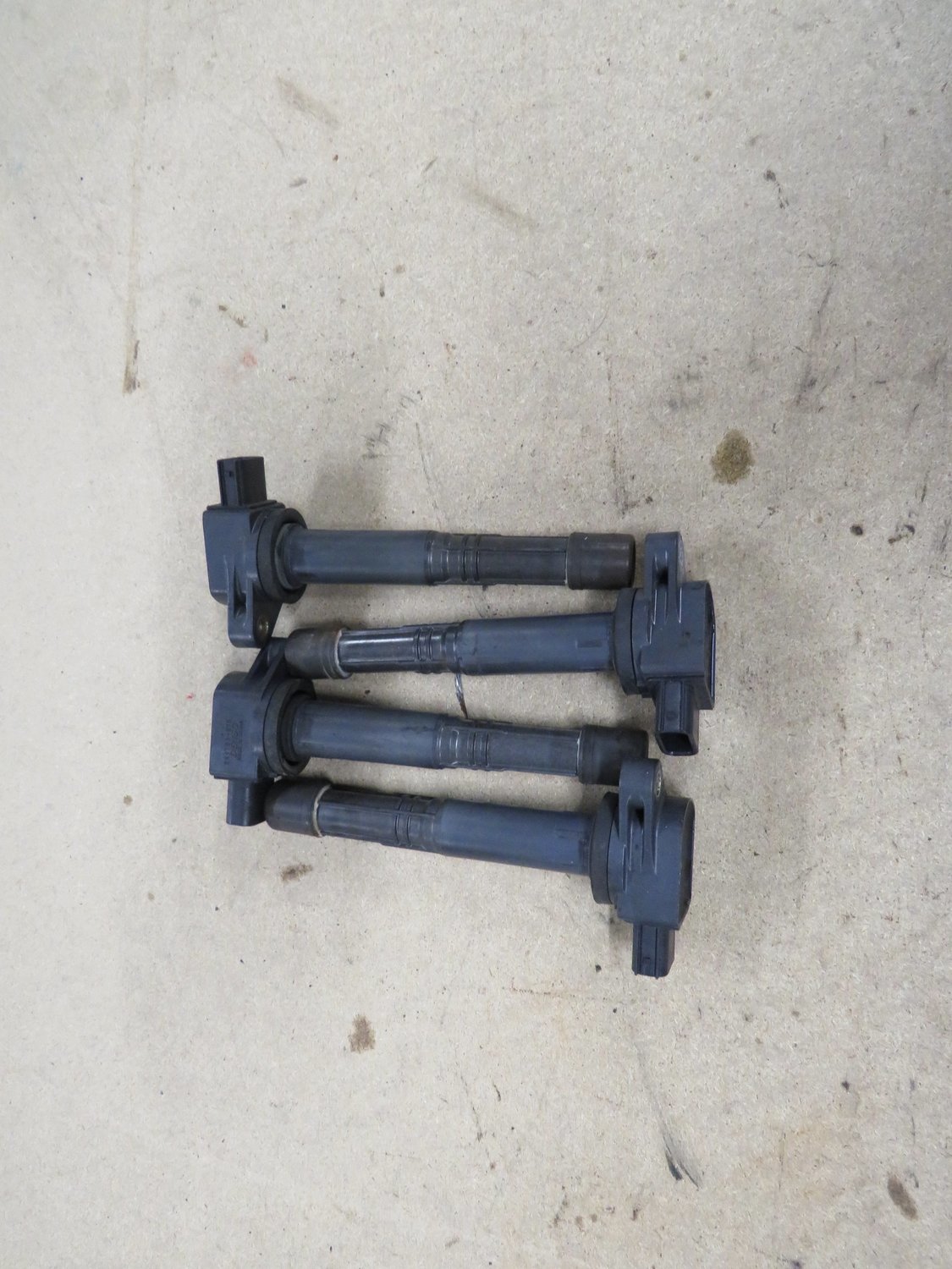 Honda Integra Type R DC5   Set of 4 Engine Ignition Coil Packs Fit Civic Type R EP3