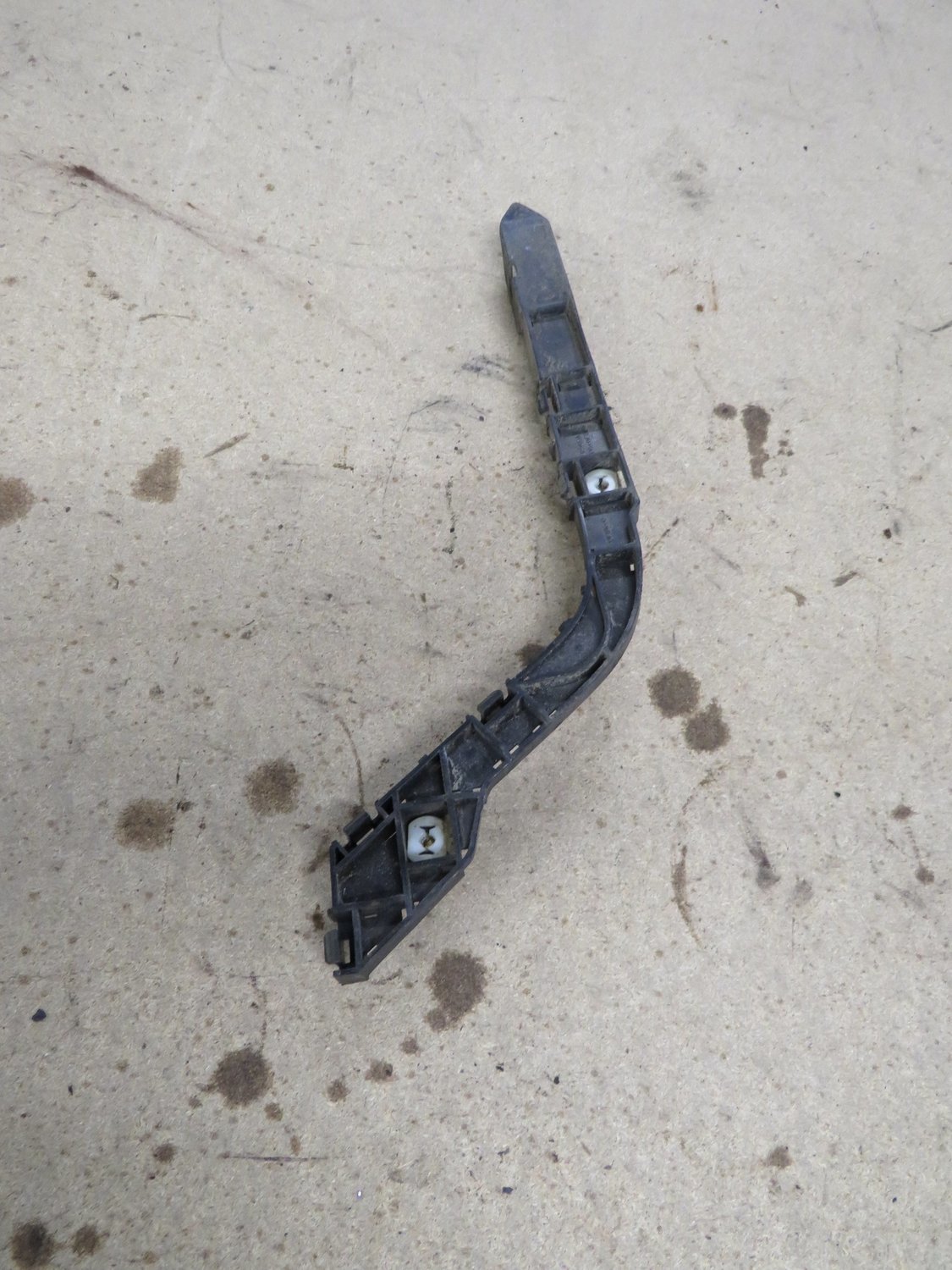 Honda Integra Type DC5 Drivers Right Rear Bumper support Bracket