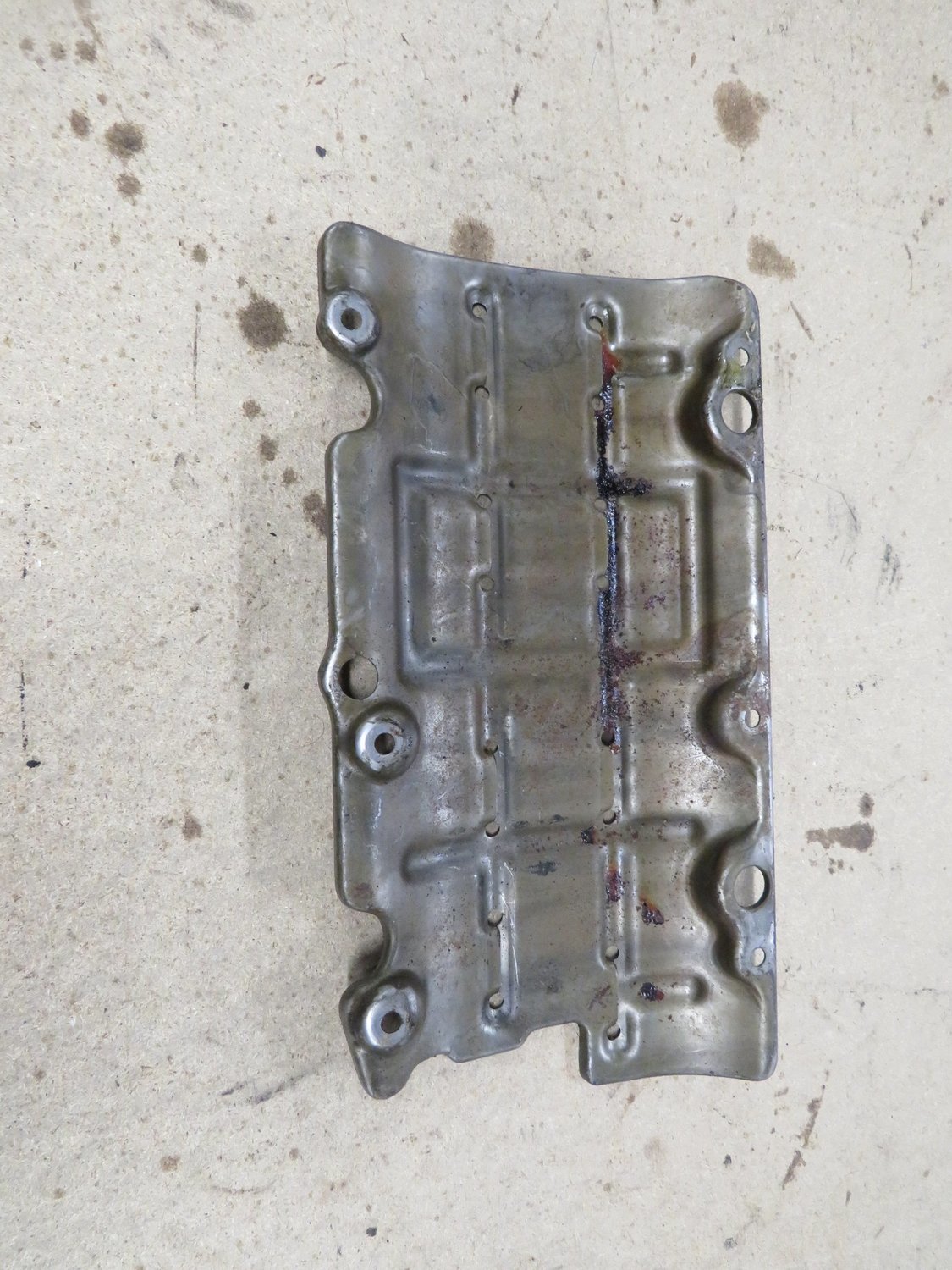 Honda Integra Type R DC5   Engine Crank sump oil windage Plate