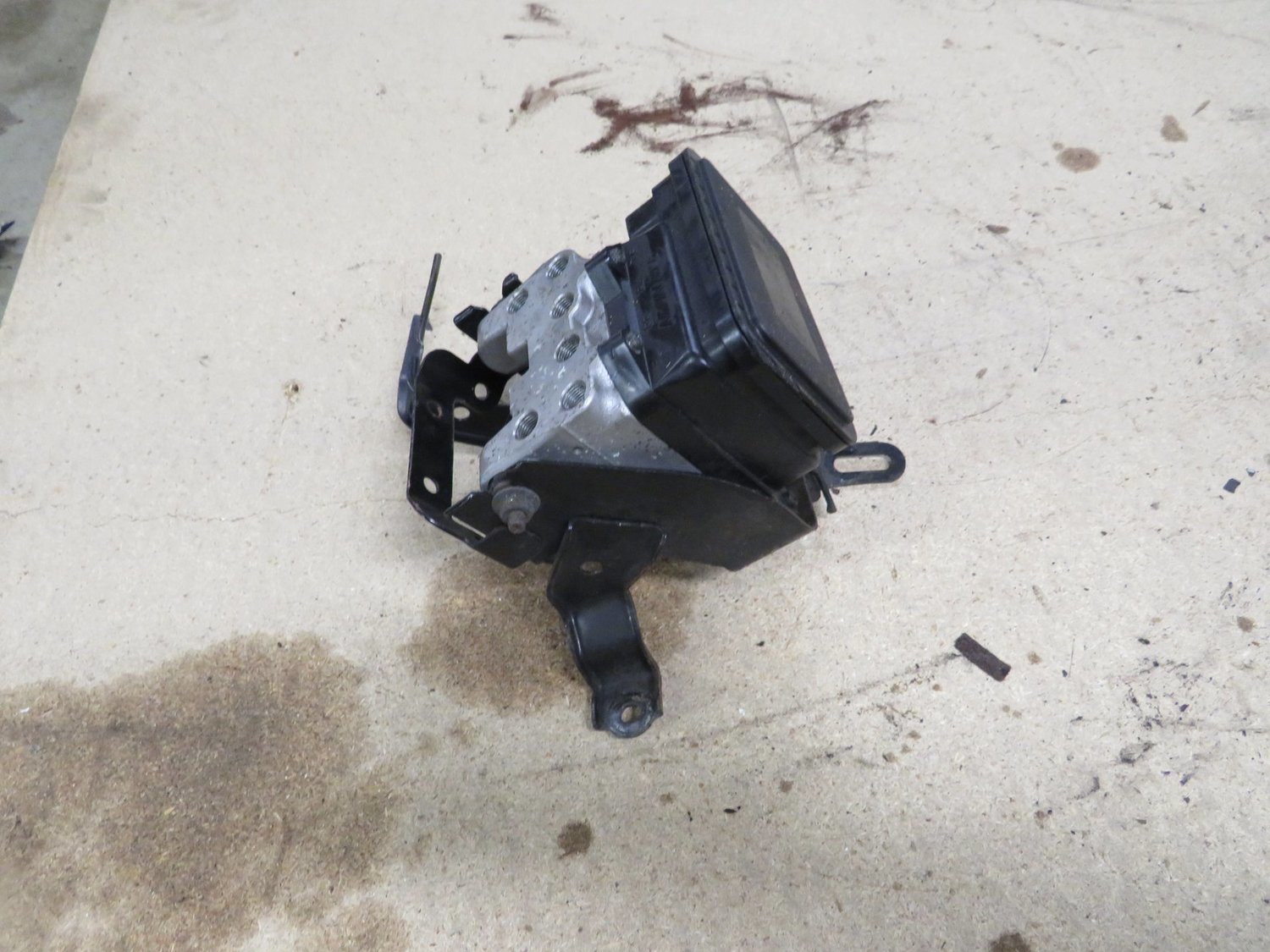 Honda Integra Type R DC5   Break ABS Unit