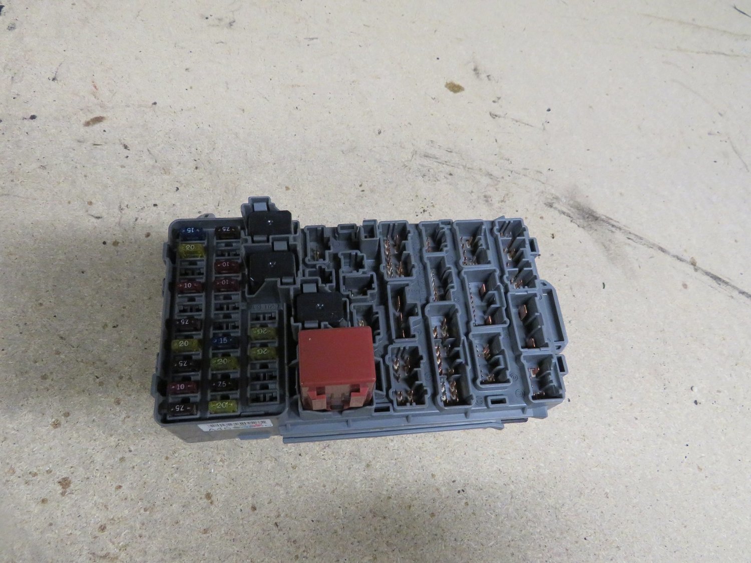 Honda Integra Type R DC5   Dash main fuse box