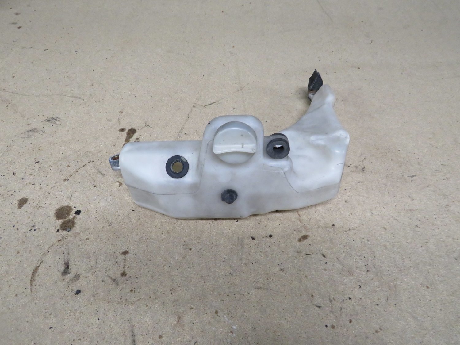 Honda Integra Type R DC5   Water Radiator Overflow Res bottle