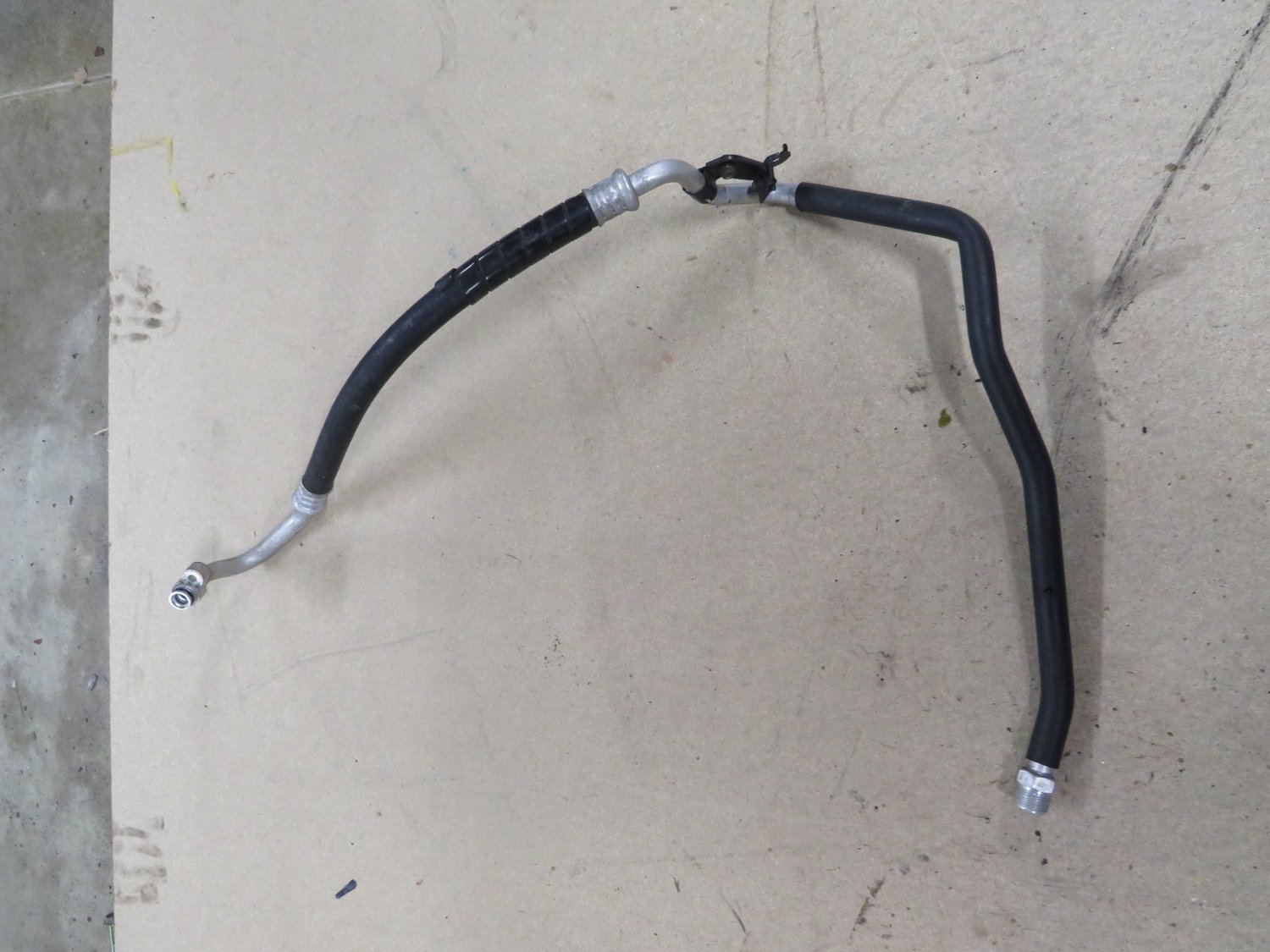 Honda Integra Type R DC5  A/C Air Con Pipe