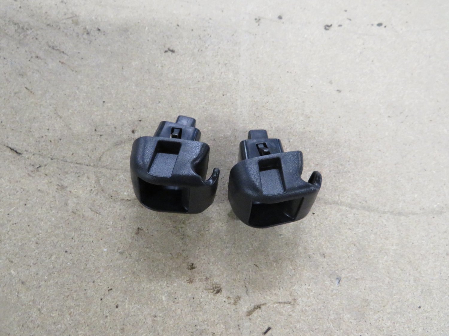 Honda Integra Type R DC5  Rear Quarter boot Trim clips