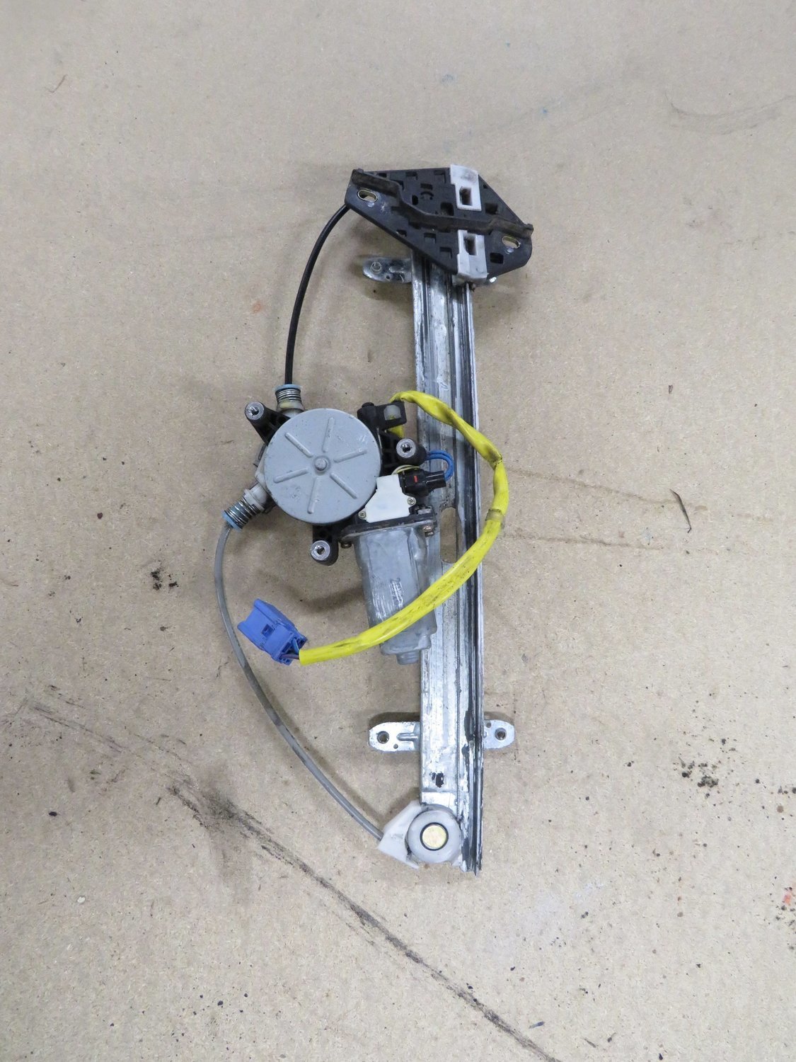 Honda Integra Type R DC5  Front window door Motor Drivers right side