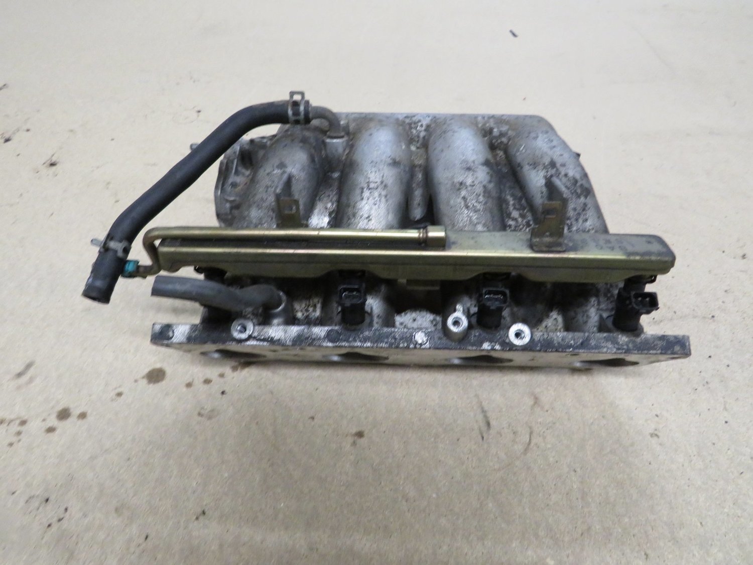 Honda Civic Type R EP3   Engine PRB Intake Manifold with Injectors and Rail