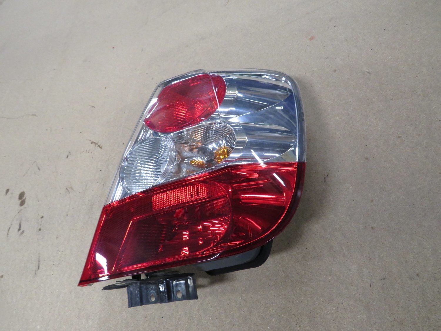 Honda Civic Type R EP3   Drivers right rear Light Face Lift