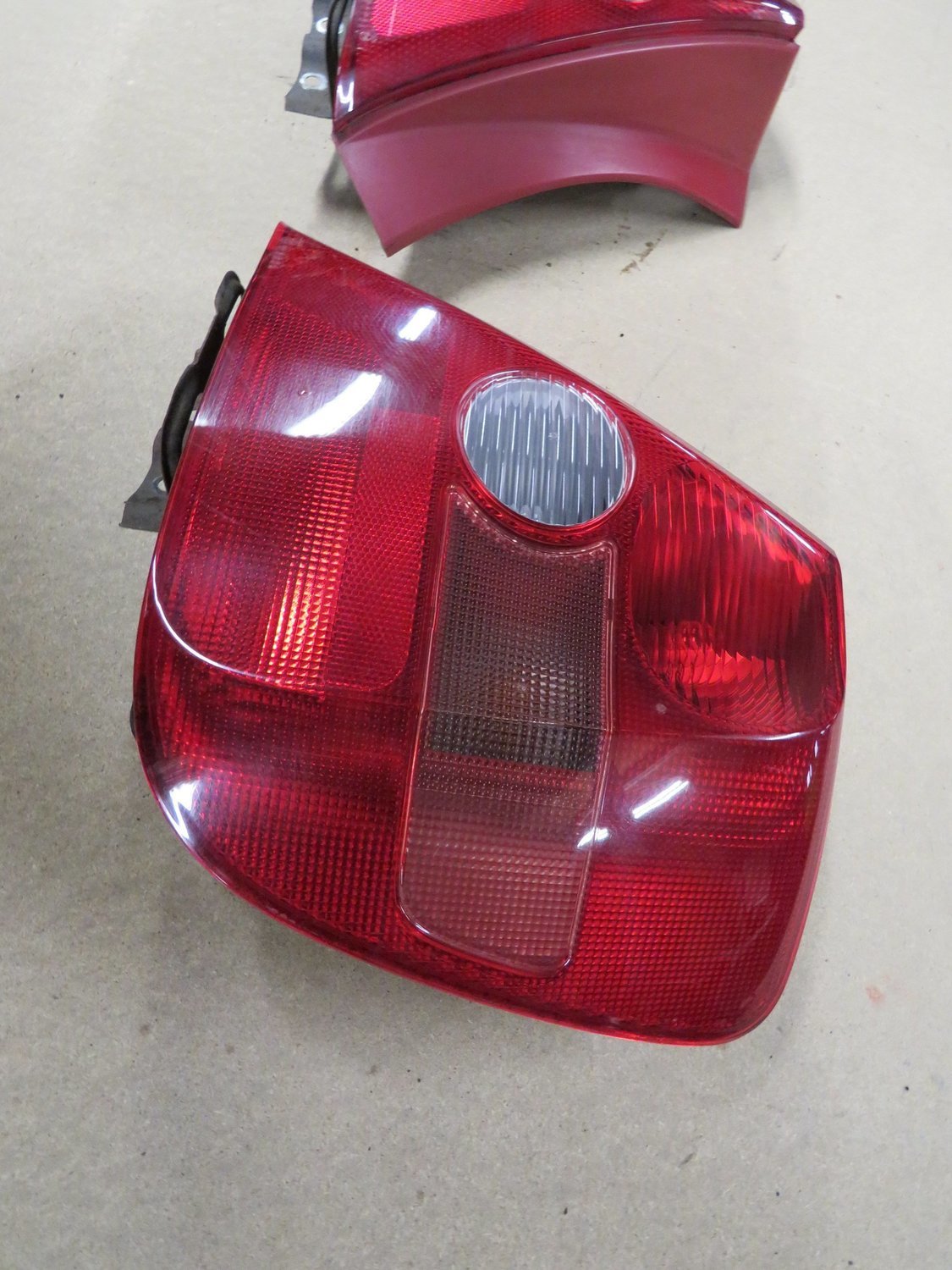 Honda Civic Type R EP3   Drivers right rear Light Pre Face Lift
