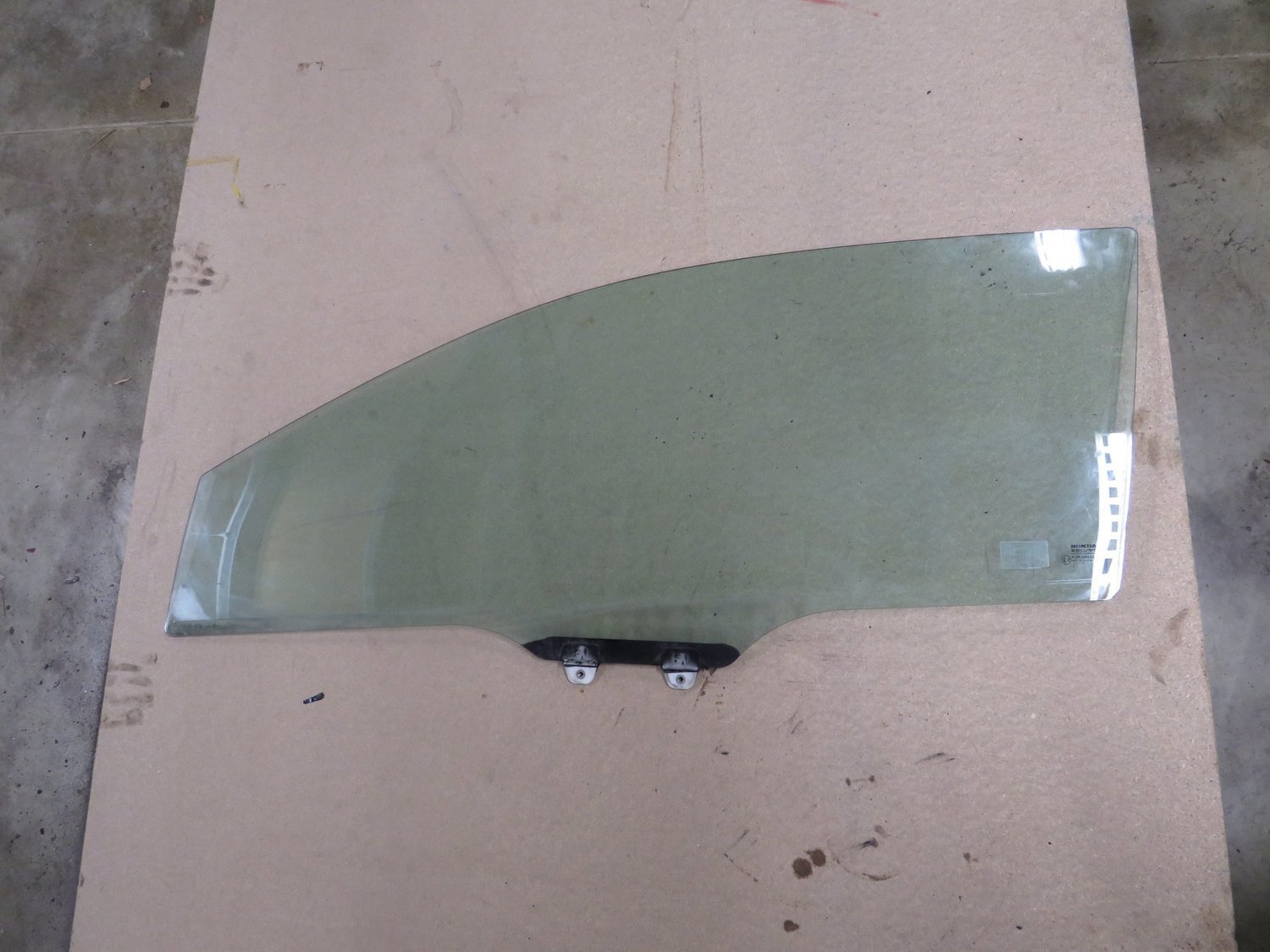 Honda Civic Type R EP3   Door Glass Passenger Or Drivers Side
