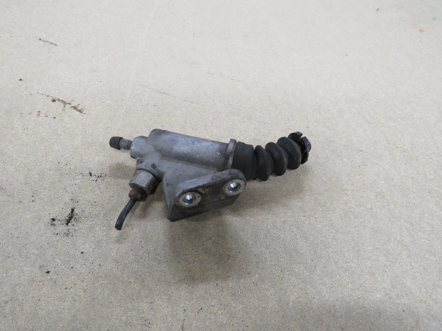 Honda Civic Type R   Clutch Gearbox Slave unit