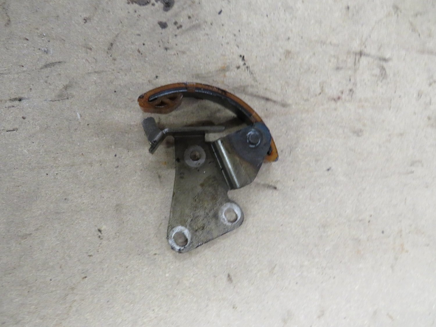 Honda Civic Type R    Engine Can Chain Tensioner Plunger