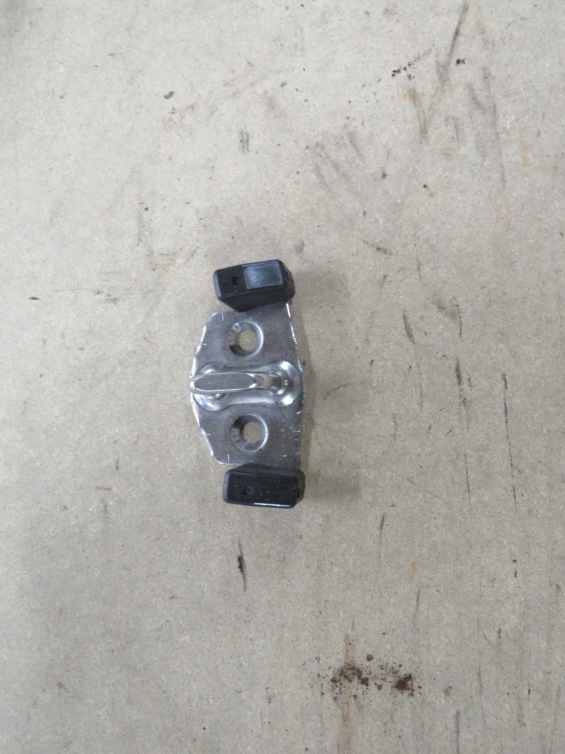 Honda Civic Type R   Door Lock catch