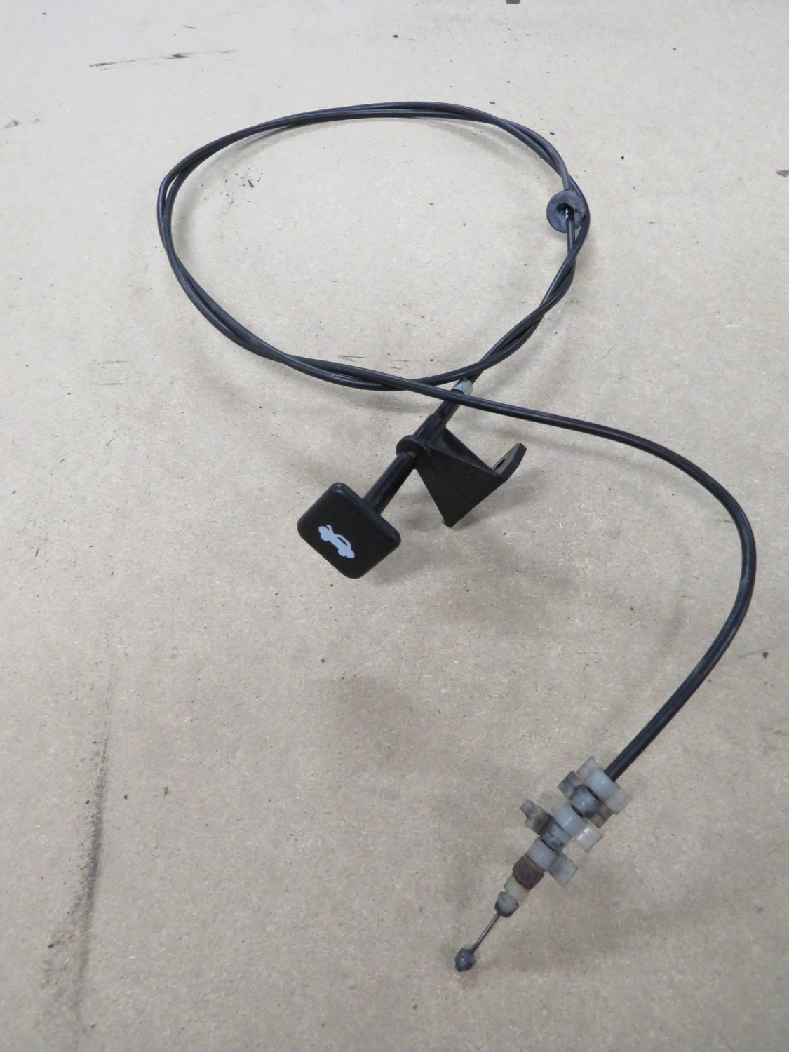 Honda EP3 Civic Type R   Bonnet Release Cable