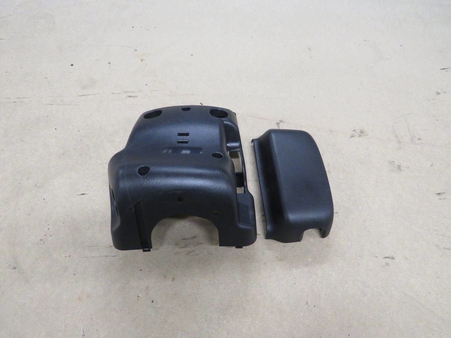 Honda EP3 Civic Type R    Ignition Surround