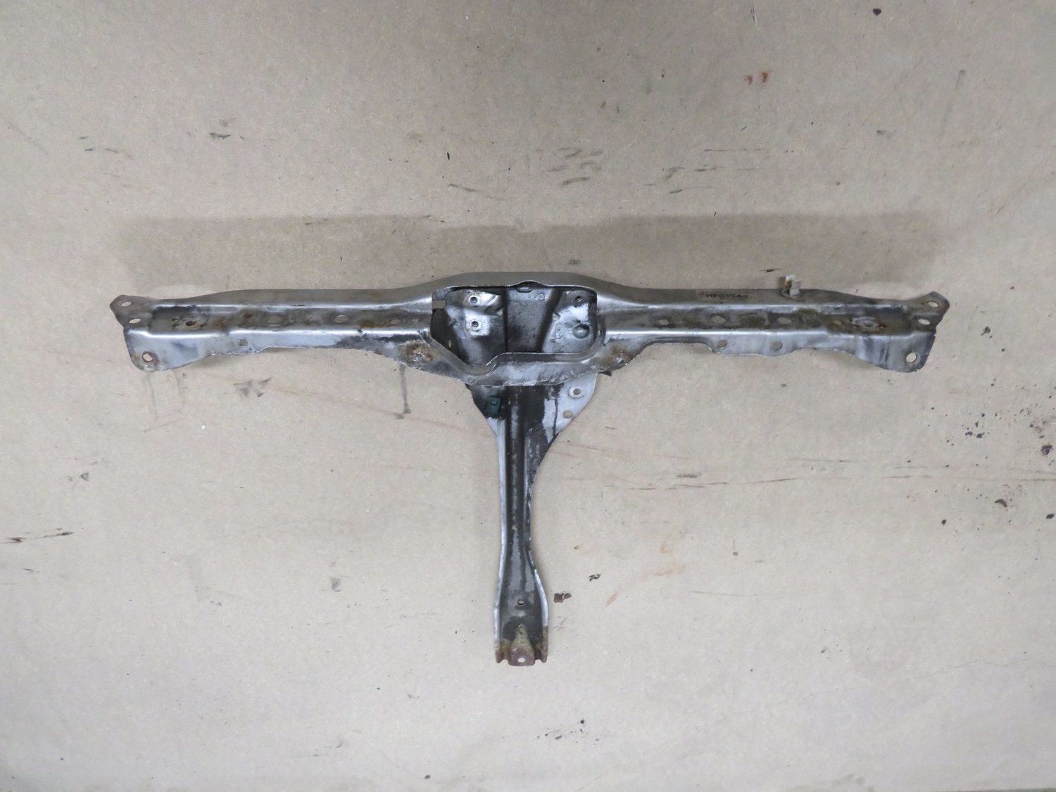 Honda EP3 Civic Type R   Front radiator Rad Support Silver Slam Panel