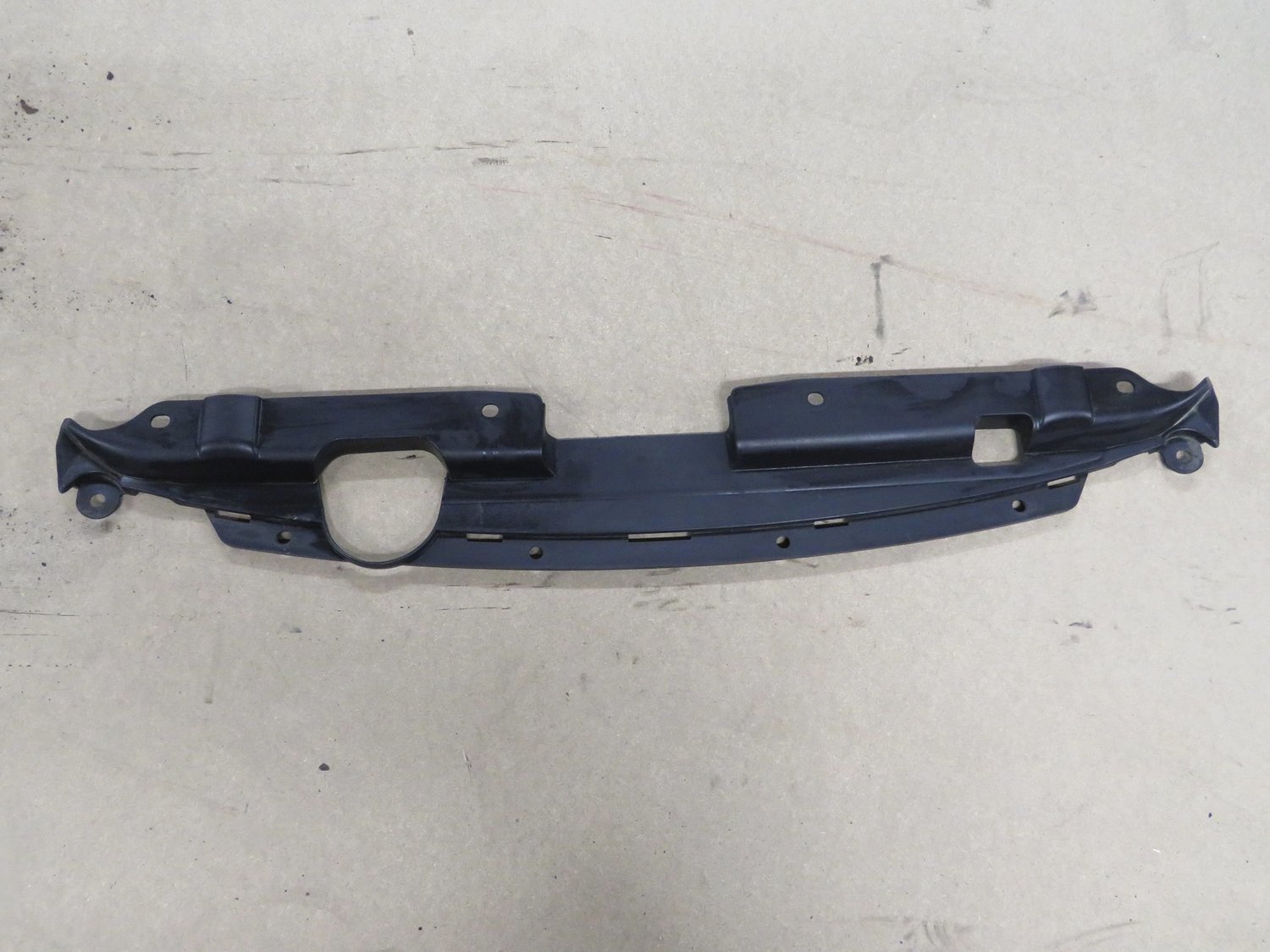 Honda EP3 Civic Type R   Front bumper top Cooling Plate only on Face Lift 2004+ Cars