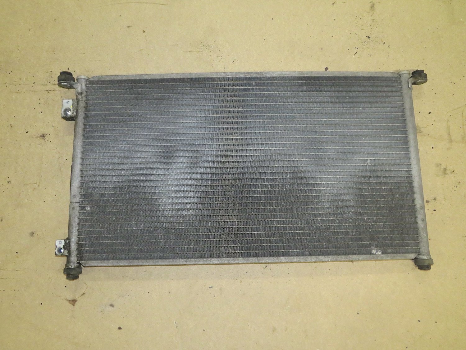 Honda EP3 Civic Type R   A/C Air Con Condenser Rad